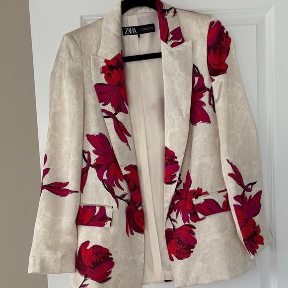 Zara floral satin effect open blazer and pants - Picture 11 of 14